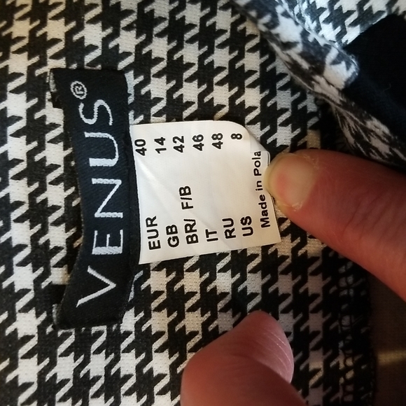 VENUS Black White Houndstooth Long Sleeve Sheath Dress - Picture 3 of 10